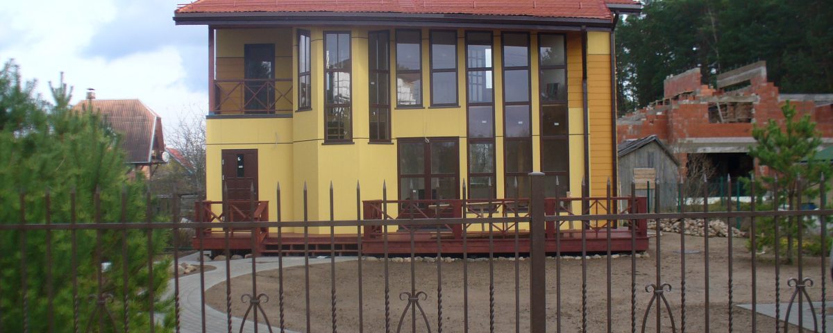 karkasiniai namai, silti namai, karkasinis namas, pasyvus namas, namas 80 kv.m., karkasiniu namu projektai, karkasiniai namai kaina, tikrinamai, tikri namai, karkasinis namas, karkasinio namo kaina, karkaisniai namai kainos